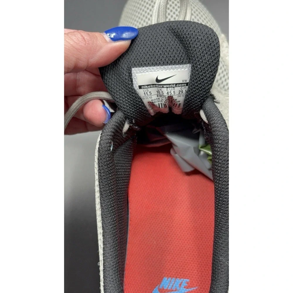 Gently Worn 2015 Nike SB Trainerendor 